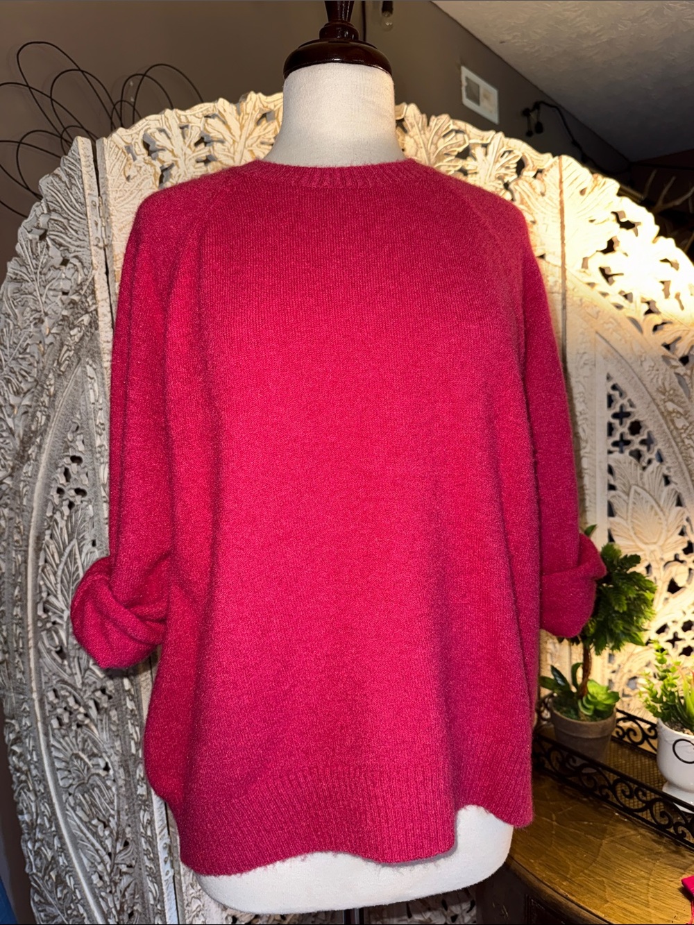 Old Navy Women's Crewneck Sweater - Hot Pink